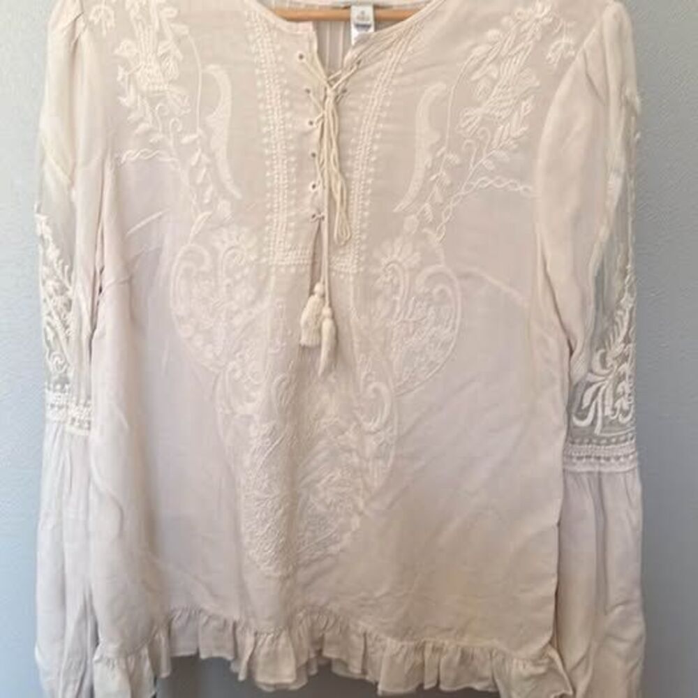 Cream colored Boho peasant top with embroidery
